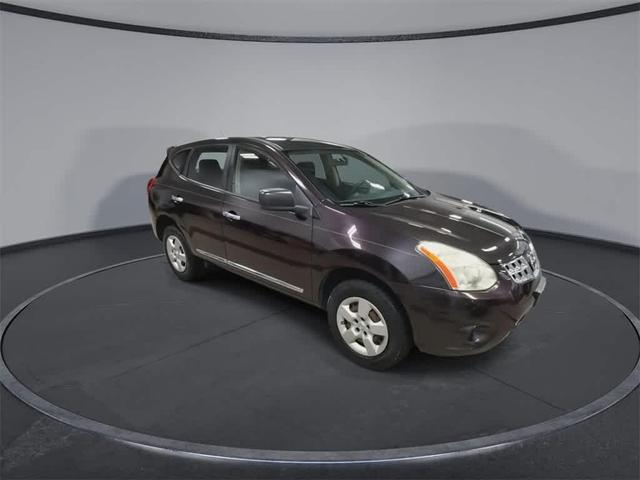 Photo of 2013 Black Amethyst Nissan Rogue