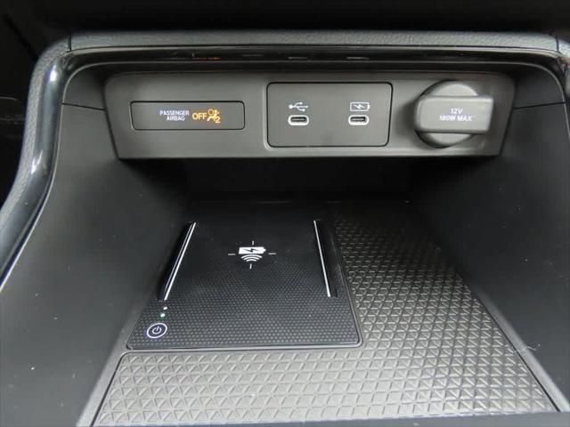 Photo of 2026 Crystal Black Pearl Honda CR-V