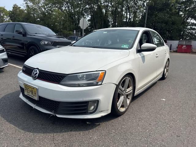 Photo of 2015 Black Volkswagen Jetta