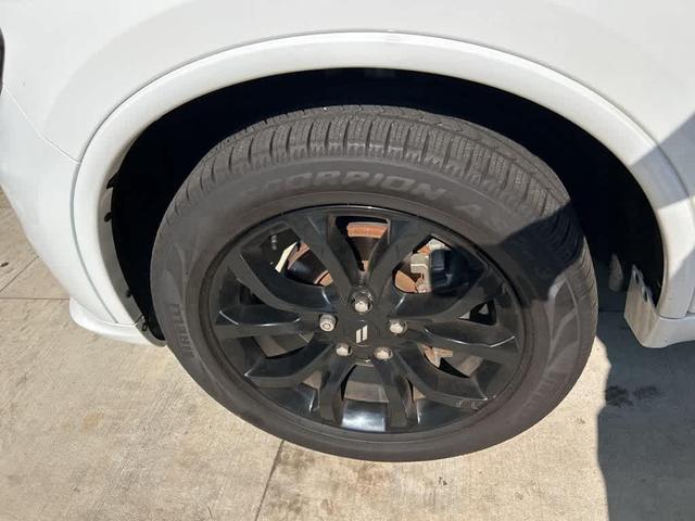 Photo of 2019 White Knuckle Clearcoat Dodge Durango