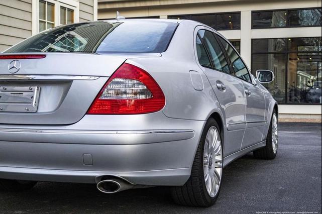 Photo of 2008 Iridium Silver Metallic Mercedes-Benz E-Class