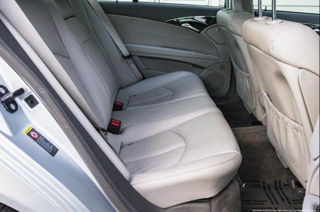 Photo of 2008 Iridium Silver Metallic Mercedes-Benz E-Class