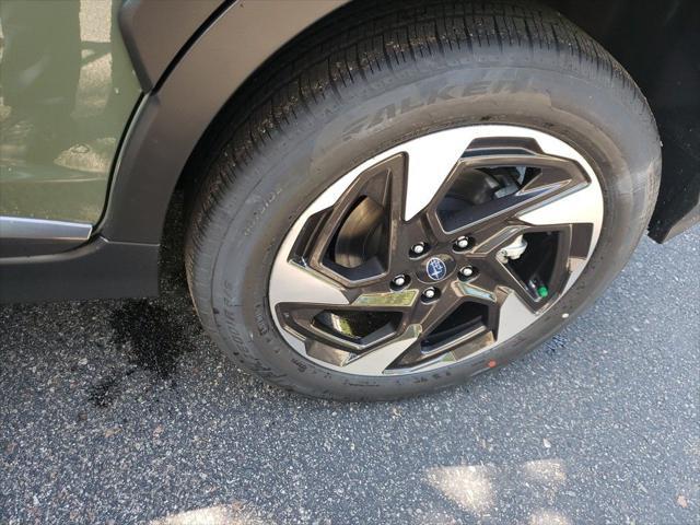 Photo of 2025 Alpine Green Subaru Crosstrek