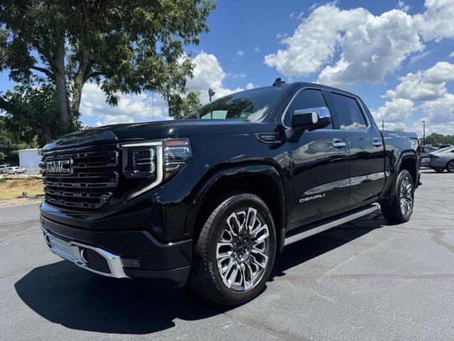 Photo of 2023 Onyx Black GMC Sierra 1500