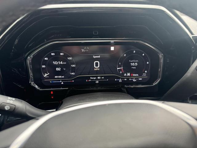 Photo of 2023 Summit White GMC Sierra 1500