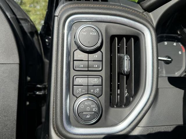 Photo of 2022 Onyx Black GMC Sierra 2500