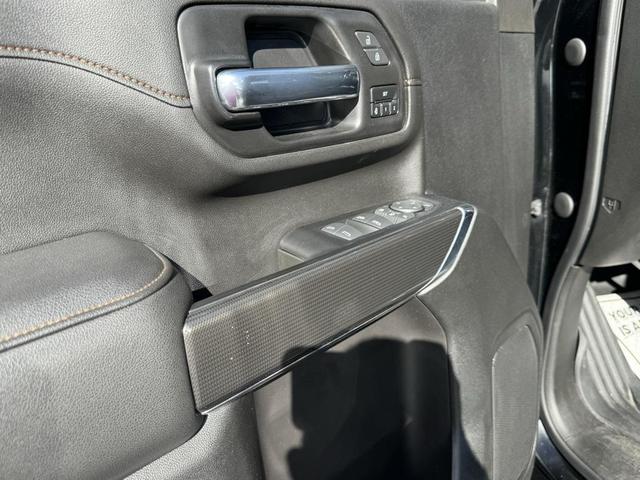 Photo of 2022 Onyx Black GMC Sierra 2500