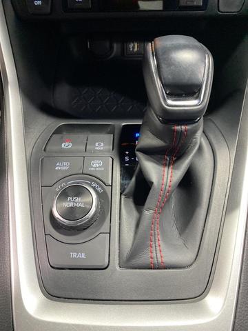 Photo of 2023 Ice Cap Toyota RAV4 Prime