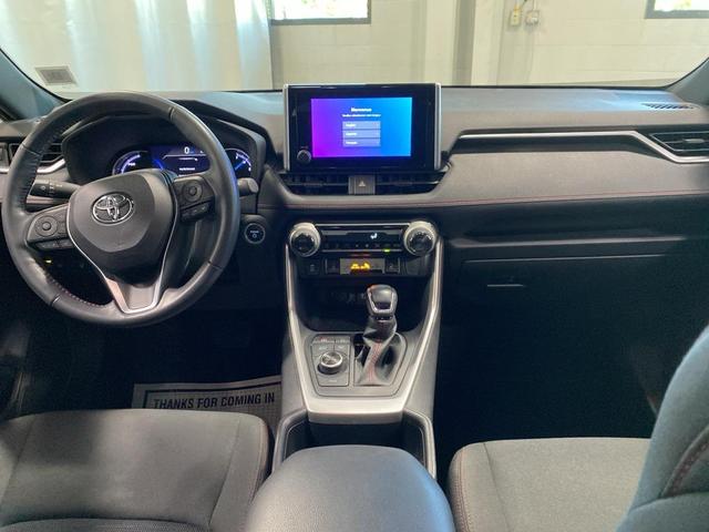 Photo of 2023 Ice Cap Toyota RAV4 Prime