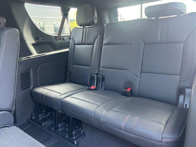 Photo of 2023 Black Chevrolet Suburban