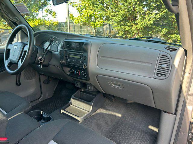 Photo of 2010 Silver Metallic Ford Ranger