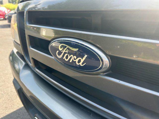 Photo of 2010 Silver Metallic Ford Ranger