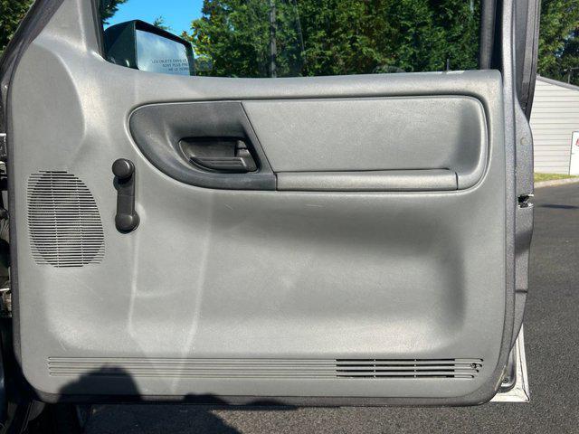 Photo of 2010 Silver Metallic Ford Ranger