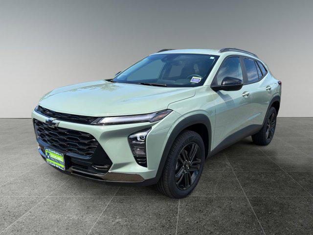 Photo of 2024 Cacti Green Chevrolet Trax