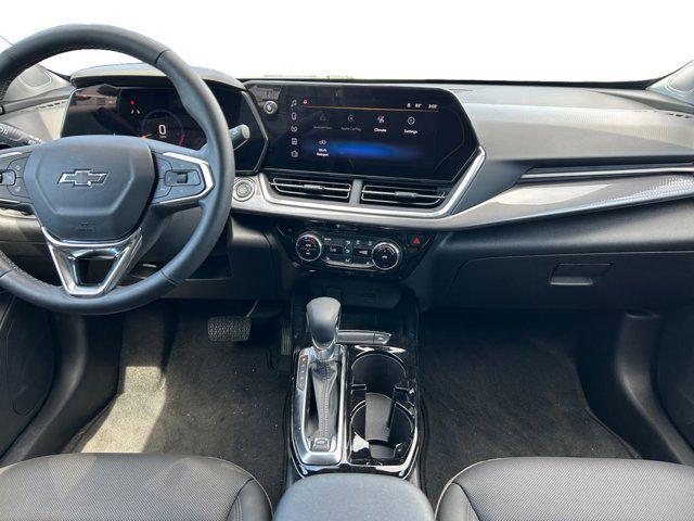 Photo of 2024 Cacti Green Chevrolet Trax