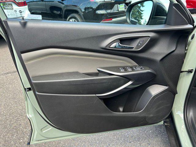 Photo of 2024 Cacti Green Chevrolet Trax