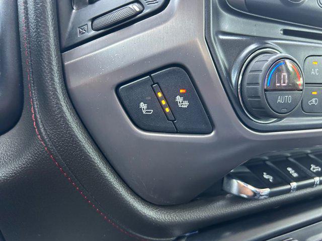 Photo of 2019 Summit White GMC Sierra 3500