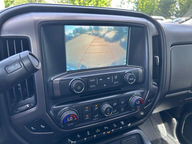 Photo of 2019 Summit White GMC Sierra 3500