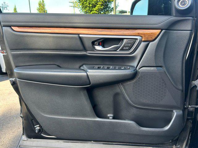 Photo of 2017 Black Honda CR-V