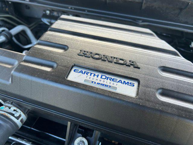 Photo of 2017 Black Honda CR-V