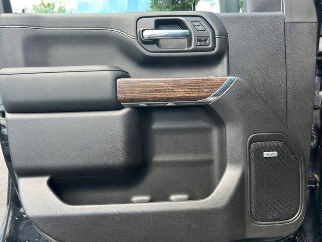 Photo of 2022 Black Chevrolet Silverado 3500