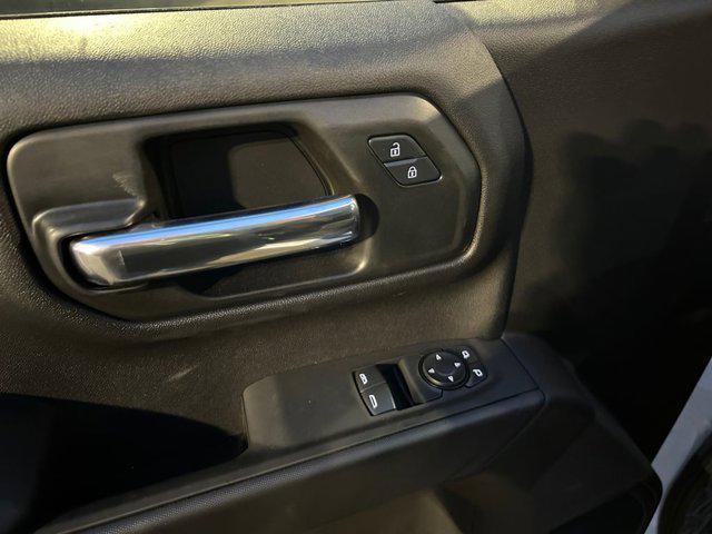 Photo of 2025 Summit White Chevrolet Silverado 1500