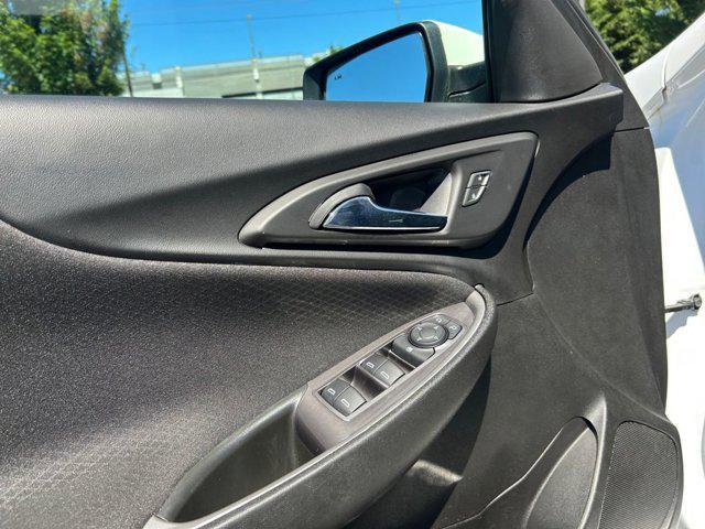 Photo of 2020 Summit White Chevrolet Malibu