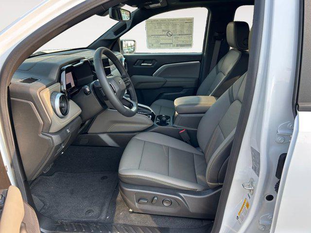 Photo of 2026 Summit White Chevrolet Colorado