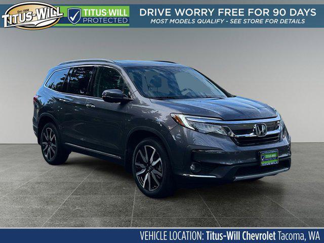 Photo of 2021 Gray Honda Pilot
