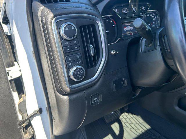 Photo of 2019 Summit White GMC Sierra 1500