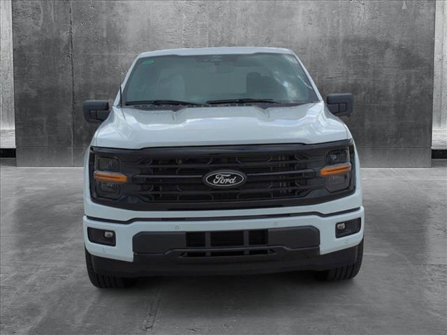 Photo of 2025 Oxford White Ford F-150