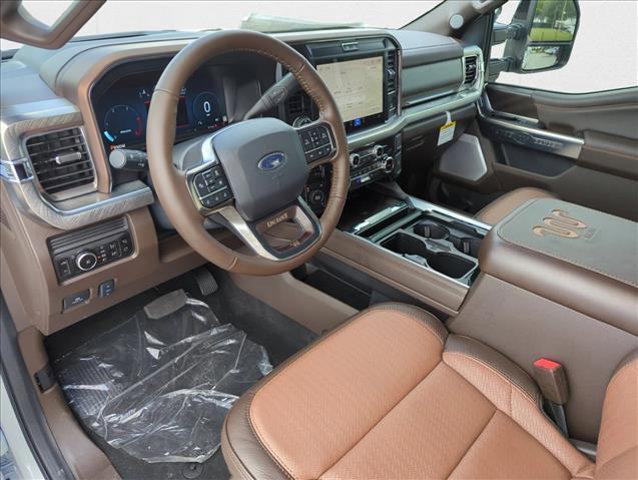 Photo of 2025 Star White Metallic Tri-Coat Ford F-350