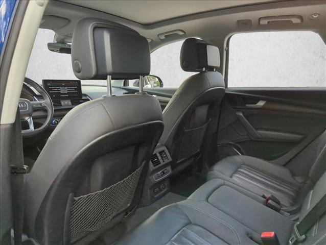 Photo of 2021 Navarra Blue Metallic Audi Q5