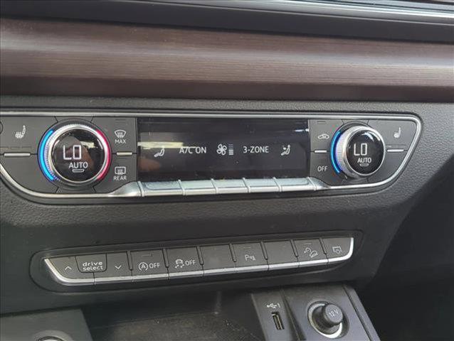 Photo of 2021 Navarra Blue Metallic Audi Q5