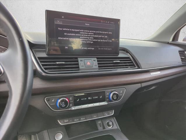 Photo of 2021 Navarra Blue Metallic Audi Q5