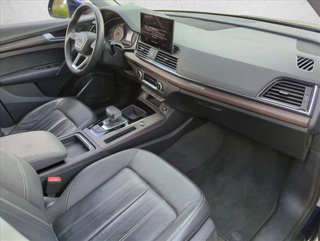 Photo of 2021 Navarra Blue Metallic Audi Q5