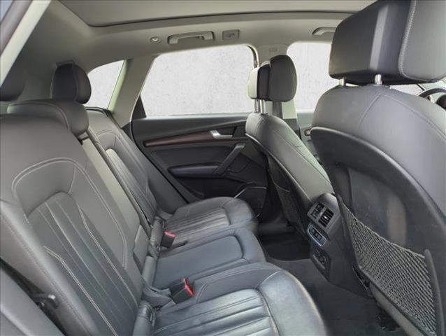 Photo of 2021 Navarra Blue Metallic Audi Q5