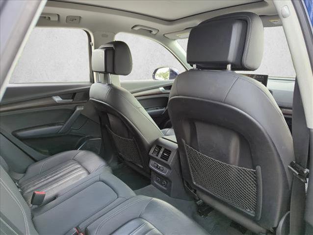 Photo of 2021 Navarra Blue Metallic Audi Q5