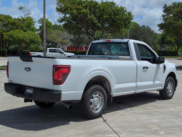 Photo of 2024 Oxford White Ford F-150