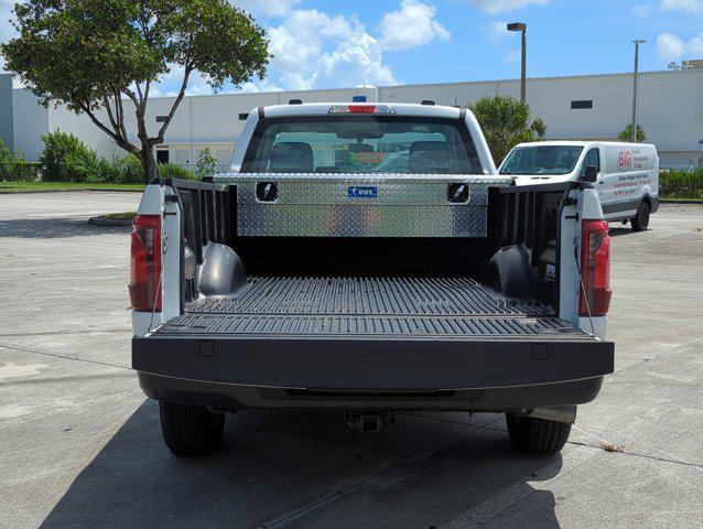 Photo of 2024 Oxford White Ford F-150