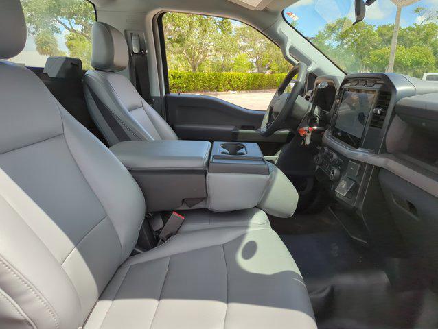 Photo of 2024 Oxford White Ford F-150