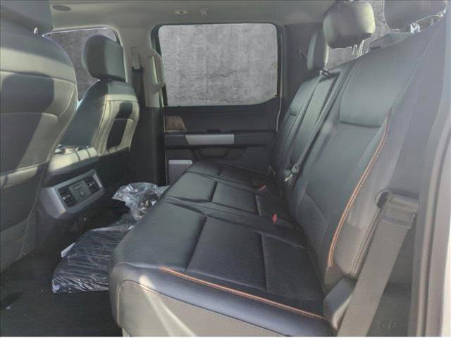 Photo of 2025 Oxford White Ford F-250
