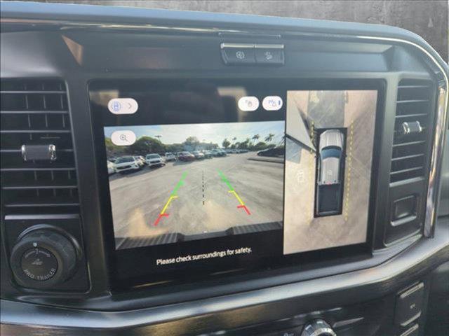 Photo of 2025 Oxford White Ford F-250