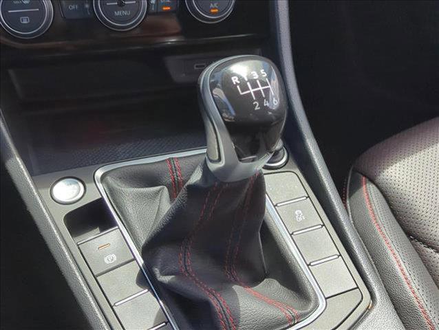 Photo of 2023 Silver/Gray Volkswagen Jetta GLI