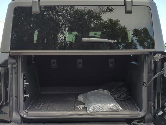 Photo of 2024 Shadow Black Ford Bronco