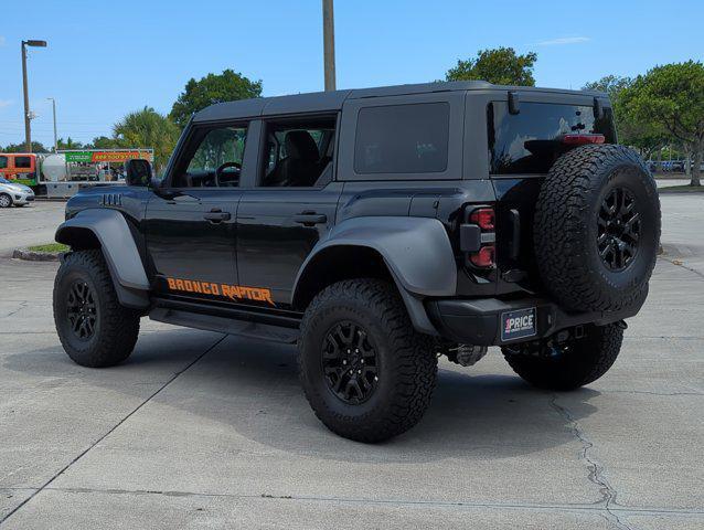 Photo of 2024 Shadow Black Ford Bronco