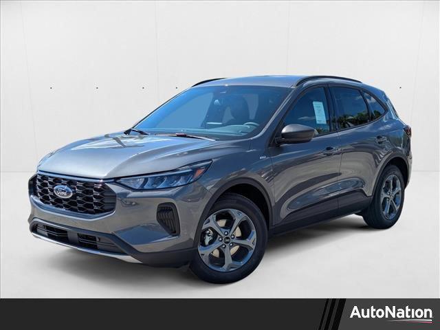 Photo of 2025 Carbonized Gray Metallic Ford Escape