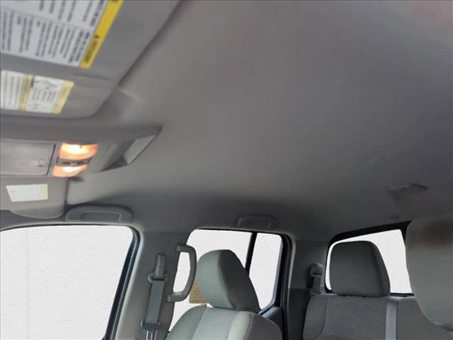 Photo of 2020 Brilliant Silver Metallic Nissan Frontier