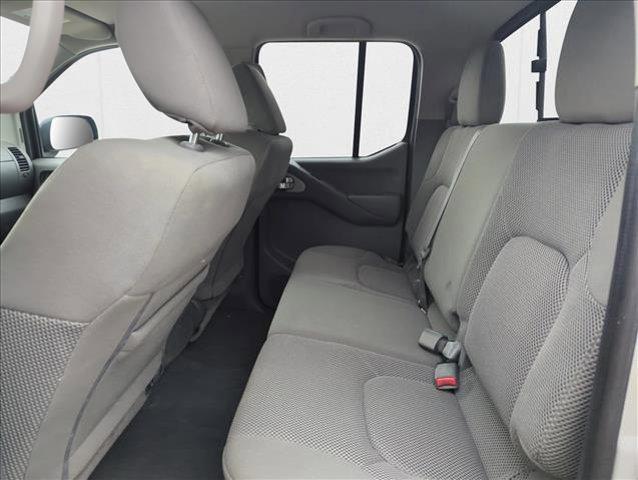 Photo of 2020 Brilliant Silver Metallic Nissan Frontier
