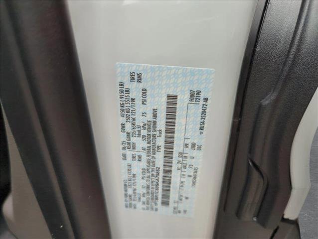 Photo of 2025 Oxford White Ford Transit-250